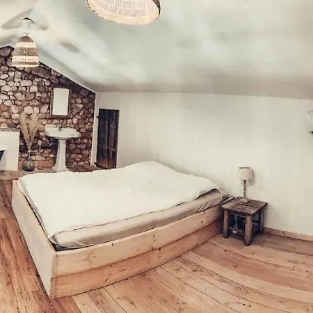 Le Clos Boheme *